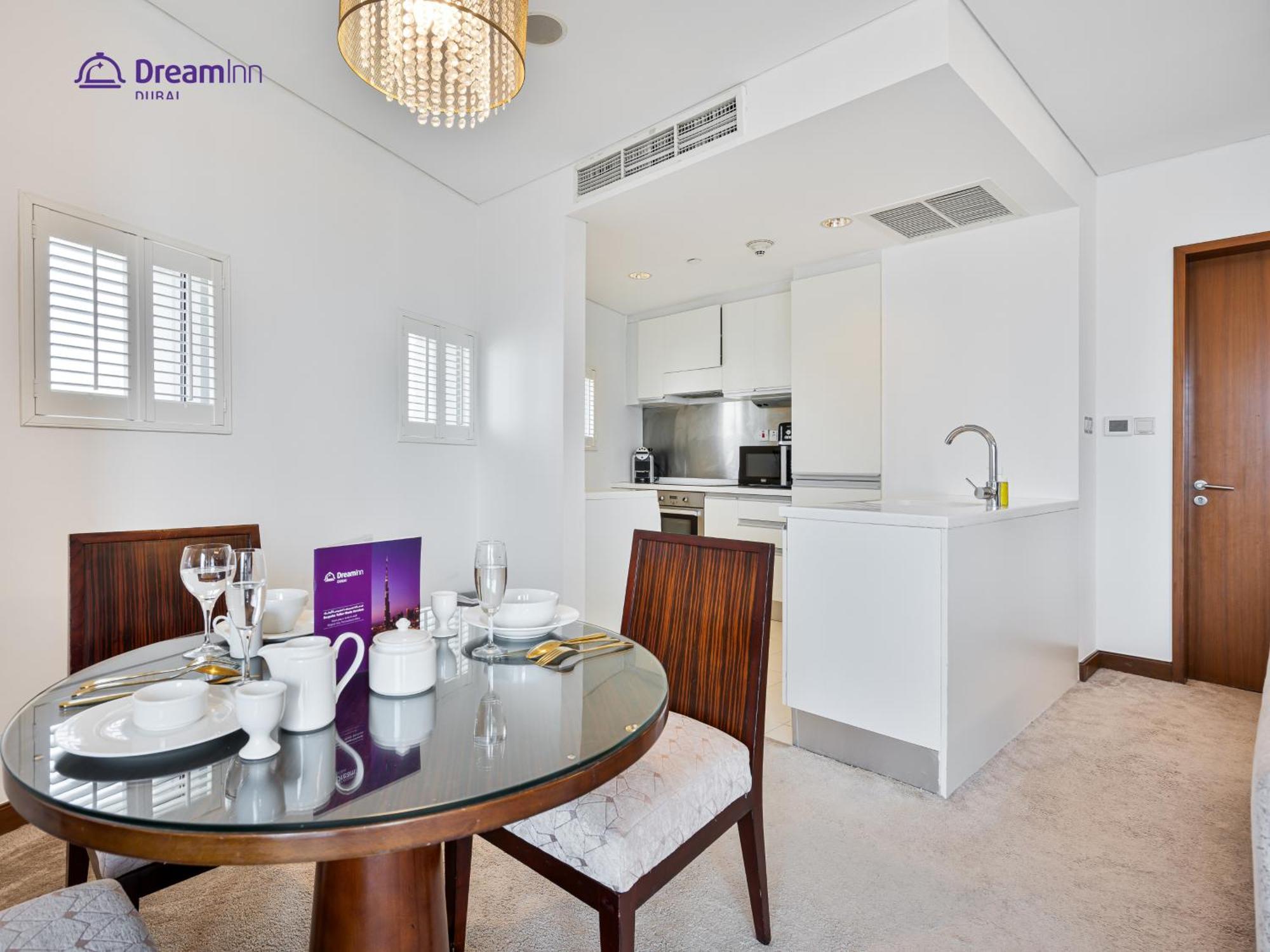 Dream - Fashion Avenue Residences Formerly Address Mall * Dubai
